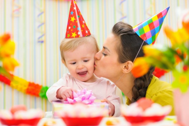 Should Parents Have a Gift Registry for Their Kids' Birthday? | amotherworld.com