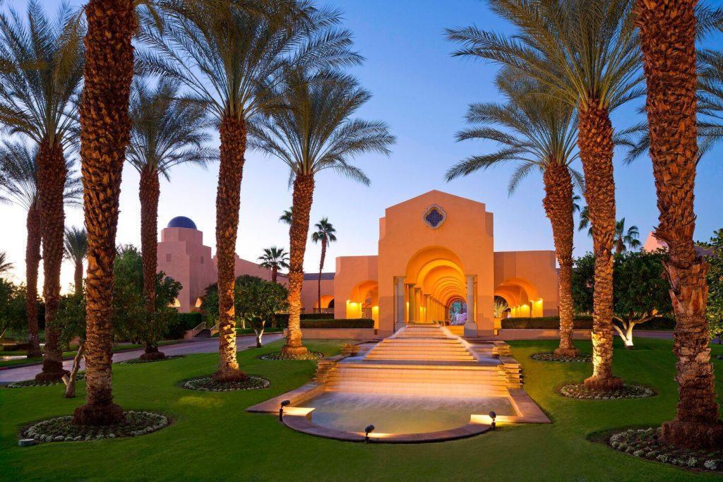 15 Best Warm Resorts To Escape to this Winter - Westin Mission Hills Palm Springs 