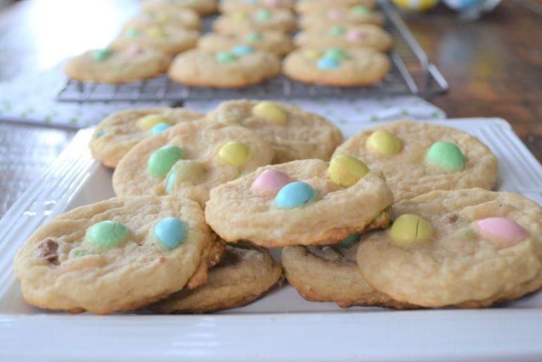 If You Love Mini Eggs, You'll Love These Colorful Cookies